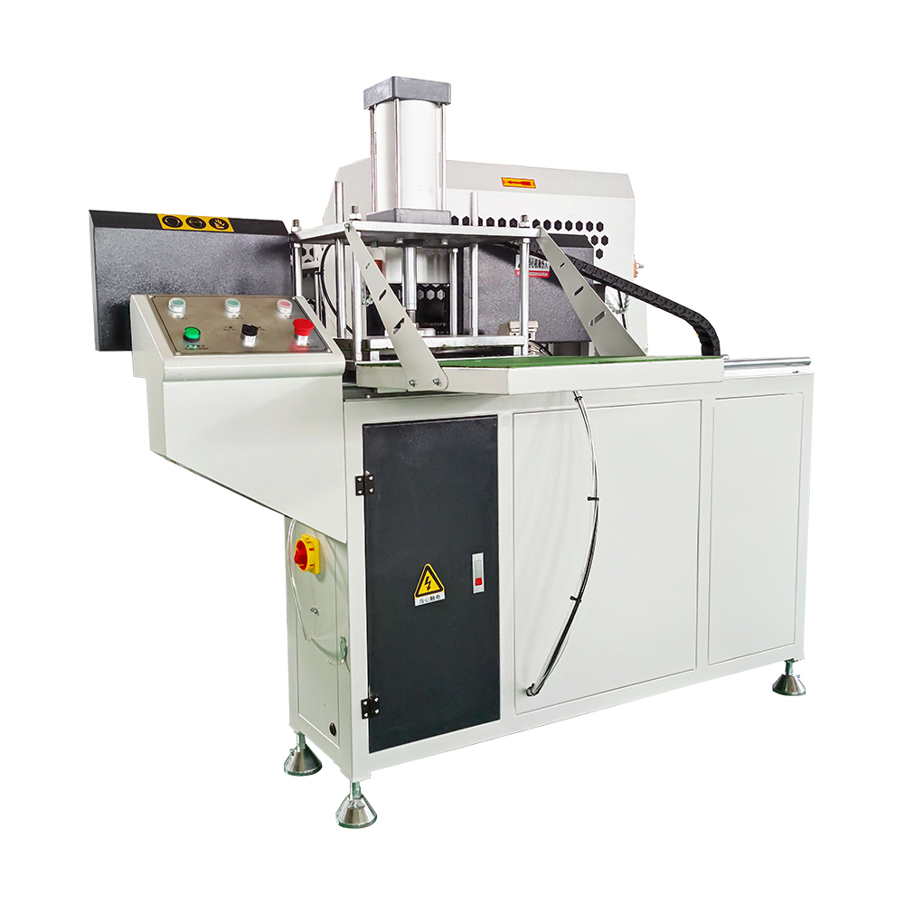  穿條機(jī)正確的保養(yǎng)要注意什么？